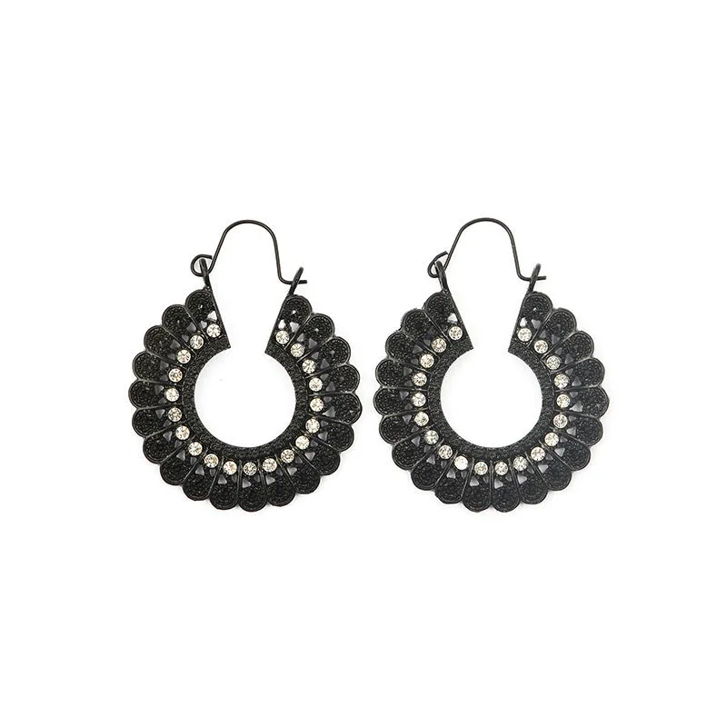 Wholesale Retro Metal Hollow Flower Bohemian Carved Court Style Earrings