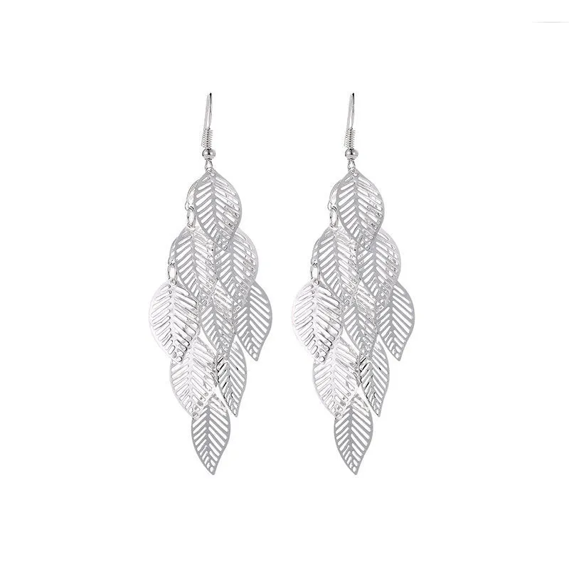 Wholesale Retro Metal Hollow Flower Bohemian Carved Court Style Earrings