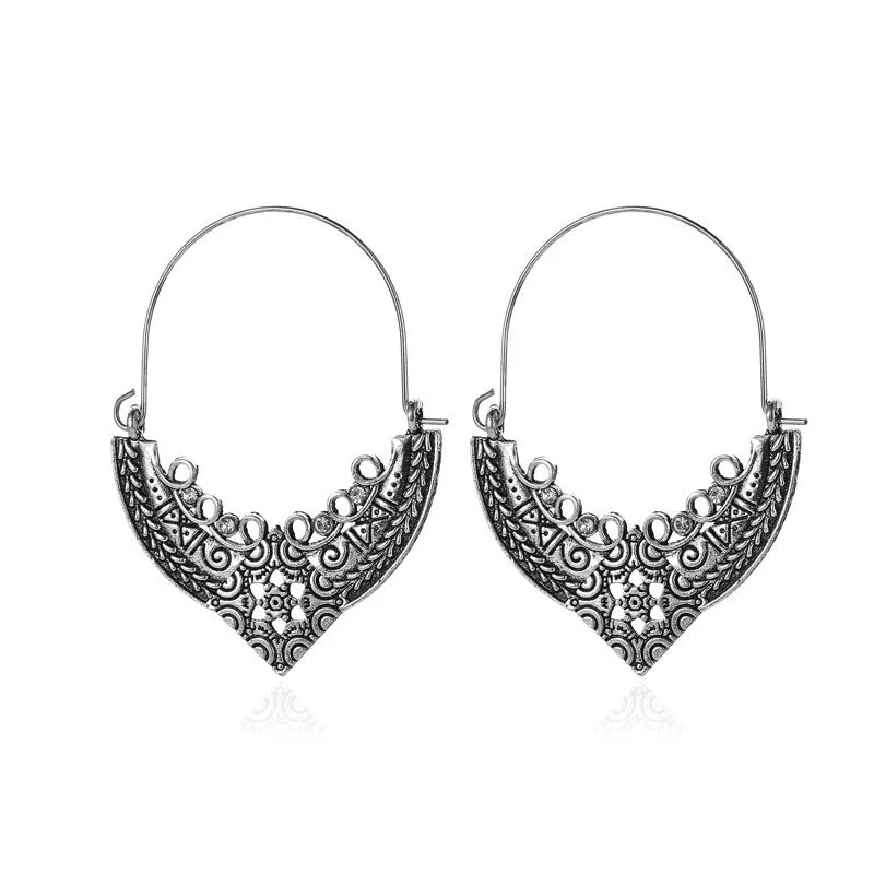 Wholesale Retro Metal Hollow Flower Bohemian Carved Court Style Earrings