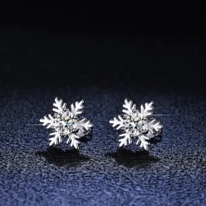 Wholesale S925 Sterling Silver Platinum Plated Snowflake Six-Claw Simple Elegant Earrings Advanced Design Sense Valentine's Day Gift for Girlfriend