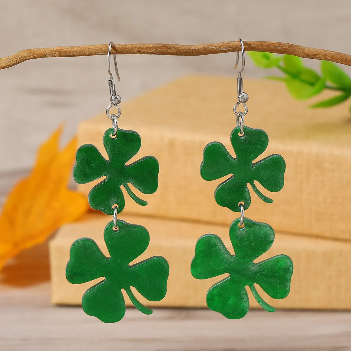Wholesale St. Patrick's Day Carnival Cool All-match Green Acrylic Glitter Lucky Four-leaf Clover Ear Hook