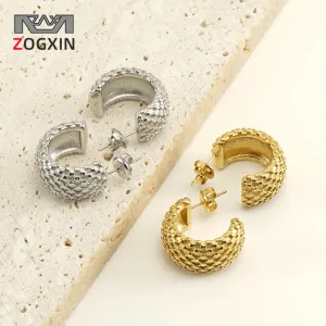 Wholesale Stainless Steel Fashion Polka Dot Simple Style C-Shaped Titanium Steel 18K Gold Earrings