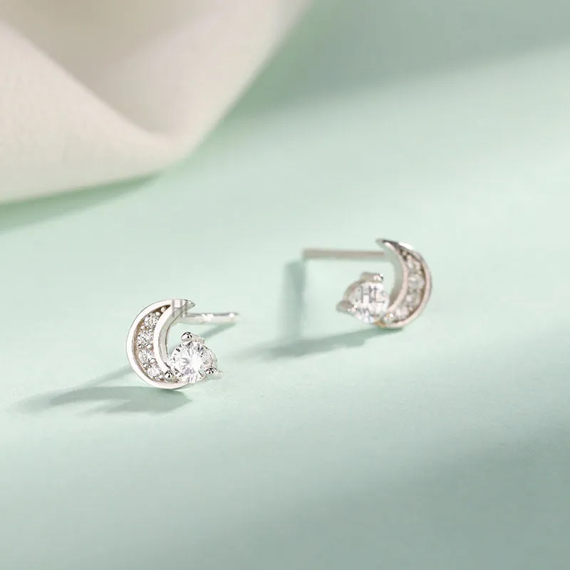 Wholesale Sterling Silver Earrings for Girls Fashionable Small Fresh and Diamond-encrusted Moon Simple Girly Heart Earrings