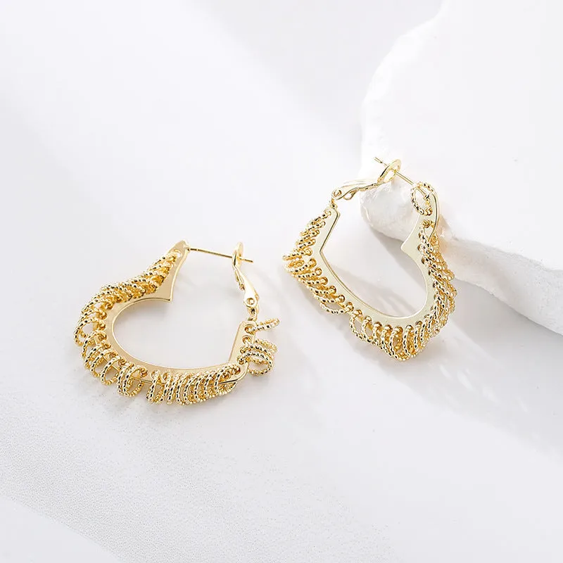Wholesale Valentine's Day gift copper plated gold inlaid zircon love earrings heart-shaped earrings jewelry