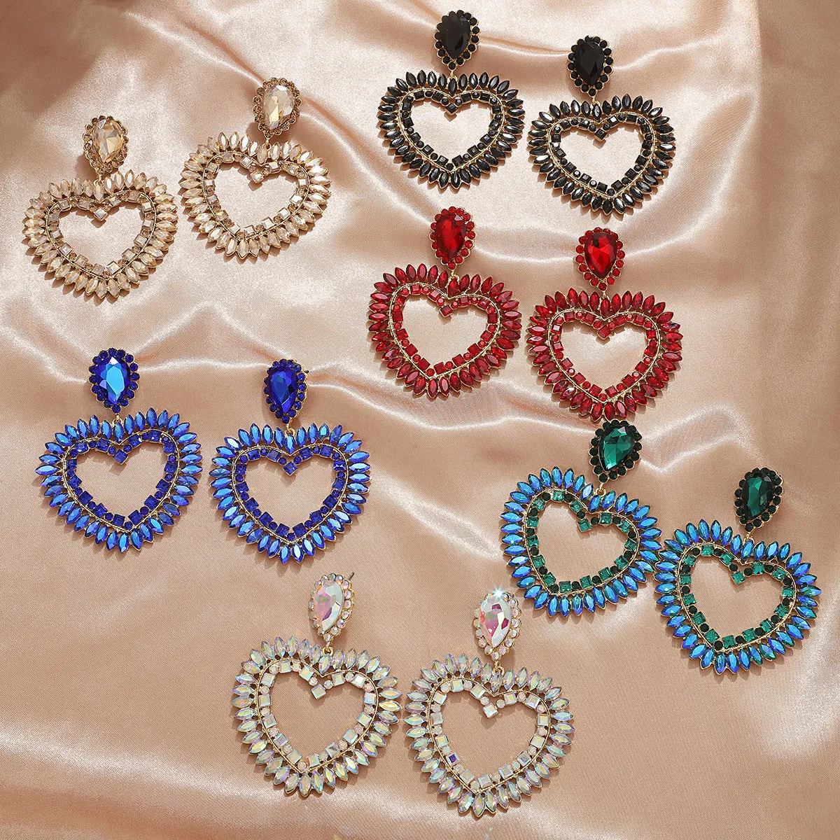 Wholesale Valentine's Day Hot Love earrings fashion color alloy rhinestone hollow love earrings jewelry