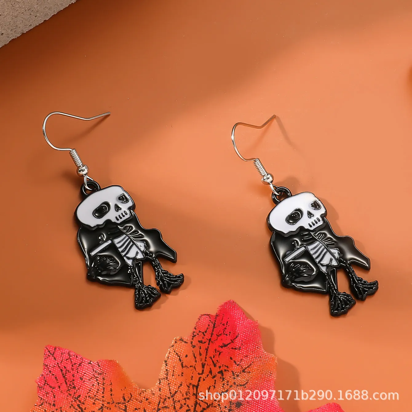 Wholesale Zinc Alloy Cartoon Creative Skull Horror Character Earrings for Halloween