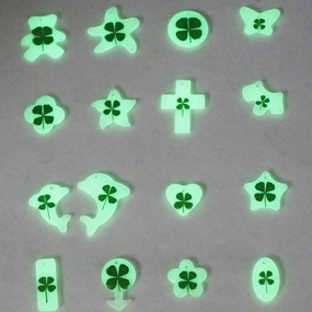 Wholesale 10pcs Luminous Four-leaf Clover Necklace Pendant Jewelry Accessories