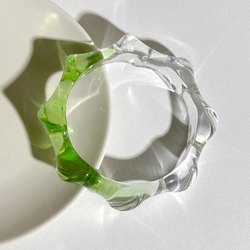 Wholesale 10pcs Yuyu new gradient transparent color matching wave round geometric resin bracelet ins color bracelet