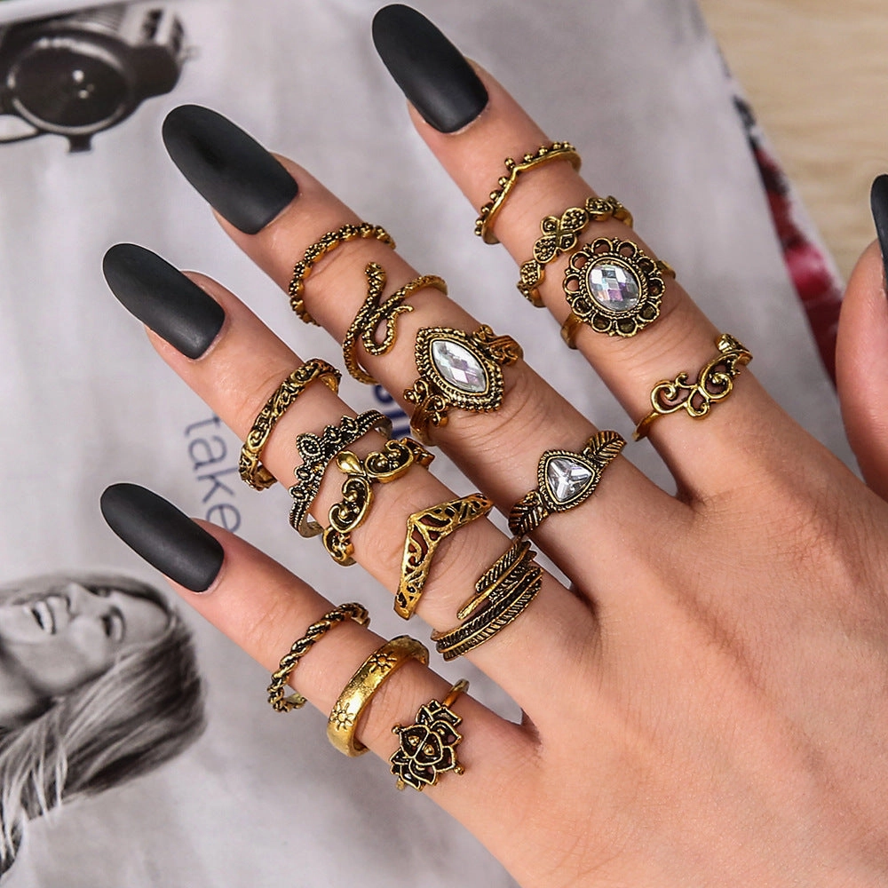 Wholesale 16pcs Retro Exaggerated Hollow Carved Snake Feather Gemstone Ring