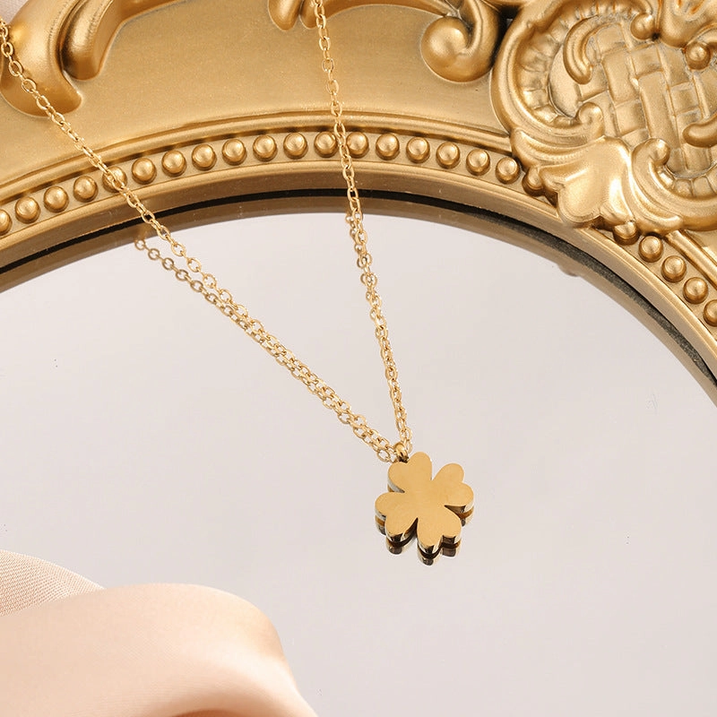 Wholesale 18K Four-leaf Clover Titanium Clavicle Chain