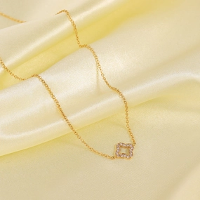 Wholesale 18k Gold Diamond Four Leaf Clover Necklace
