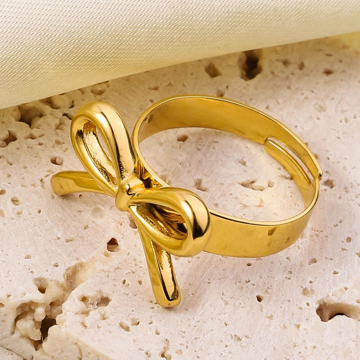 Wholesale 18K stainless steel ribbon knot heart-shaped open adjustable ring