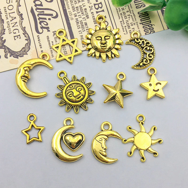 Wholesale 1 Antique Gold Alloy Simulation Sun, Moon, Stars DIY Pendant