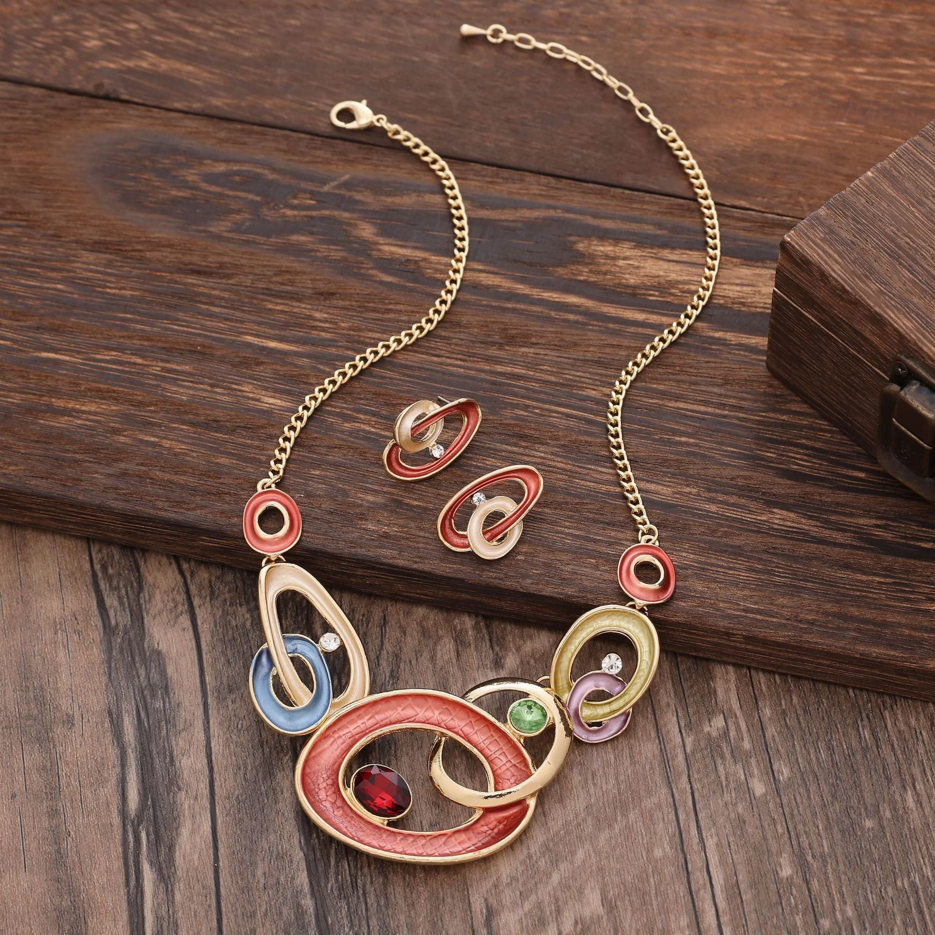 Wholesale 2pcs Popular Color Painting Oil Geometric Hollow Round Stud Earring Necklace Set