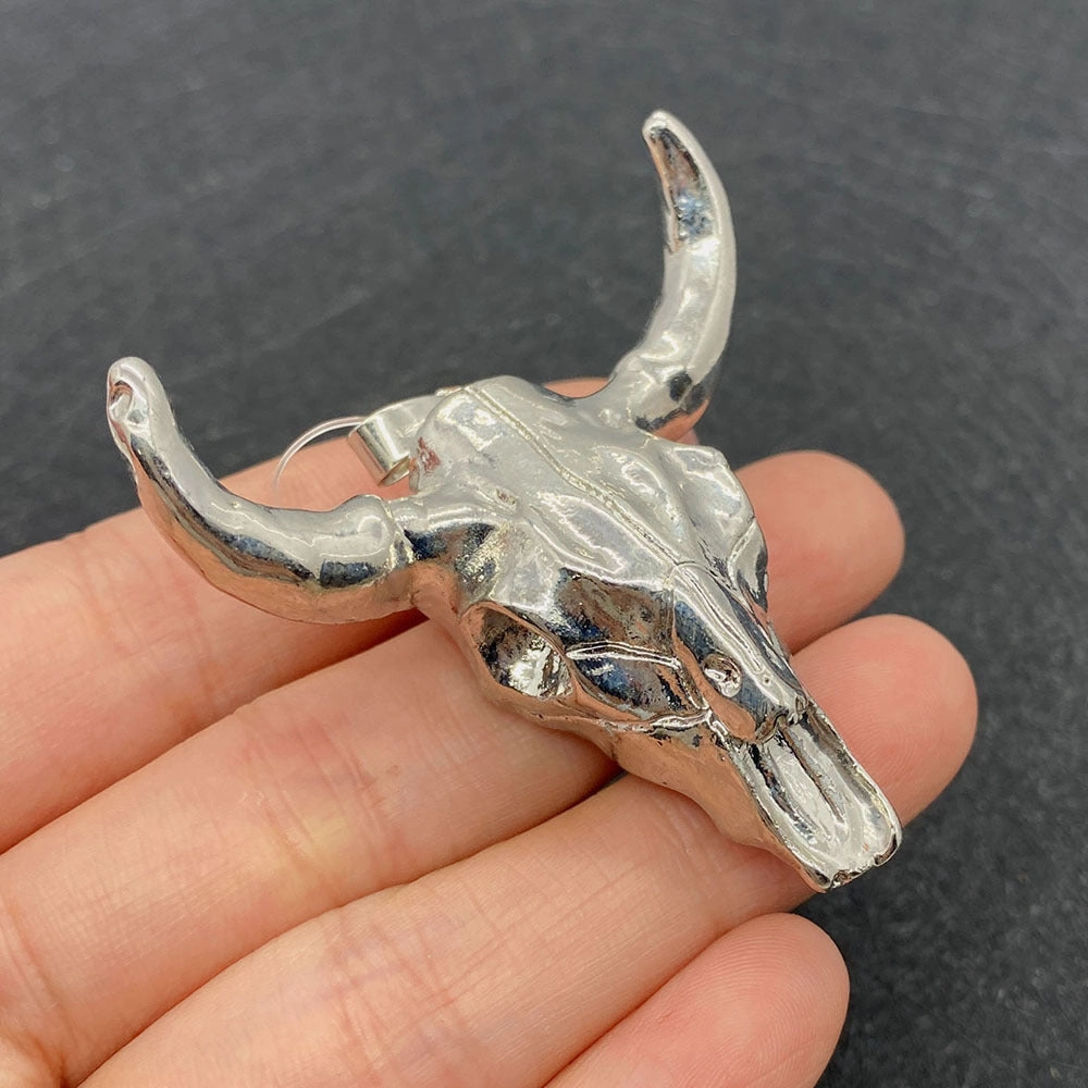 Wholesale 4546mm Acrylic White Gold Bull Head Shape Melon Seed Buckle Pendant