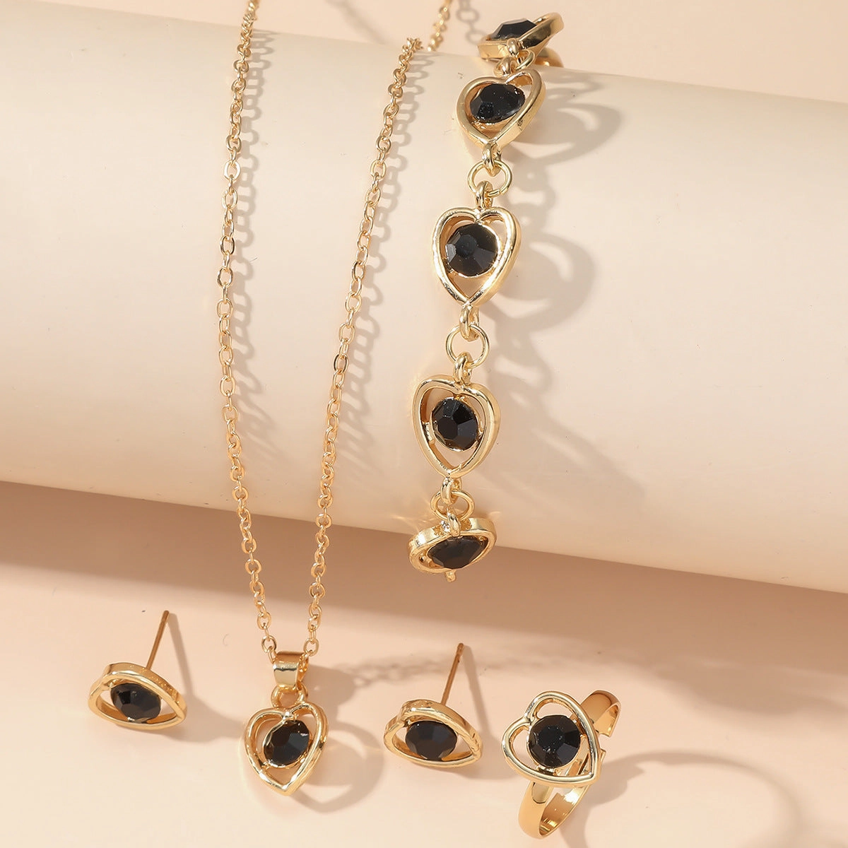 Wholesale 4pcs/pack Popular Hollow Love Earrings, Bracelets, Necklaces, Rings Jewelry