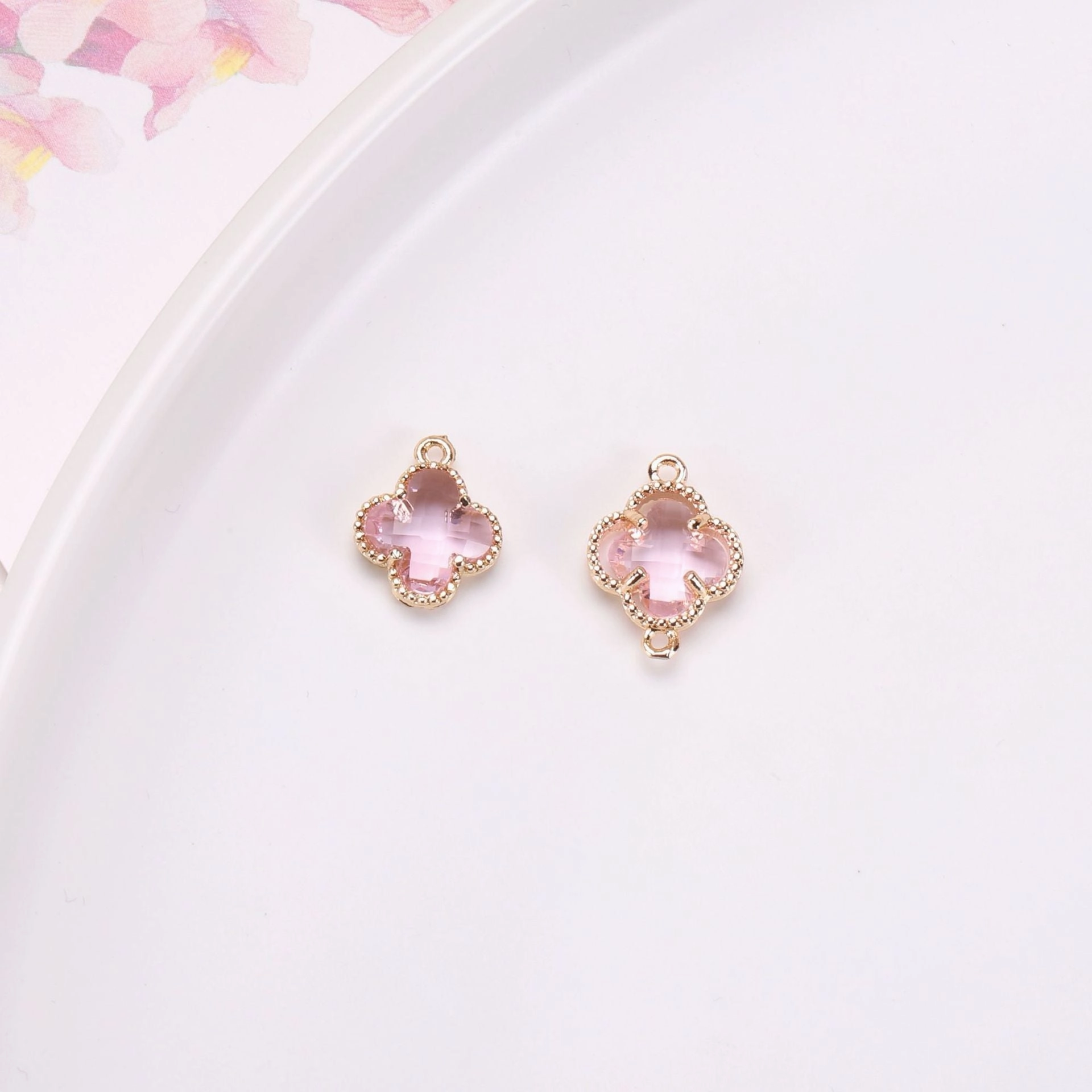 Wholesale 50pcs Crystal Double Hole Four Leaf Clover Pendant