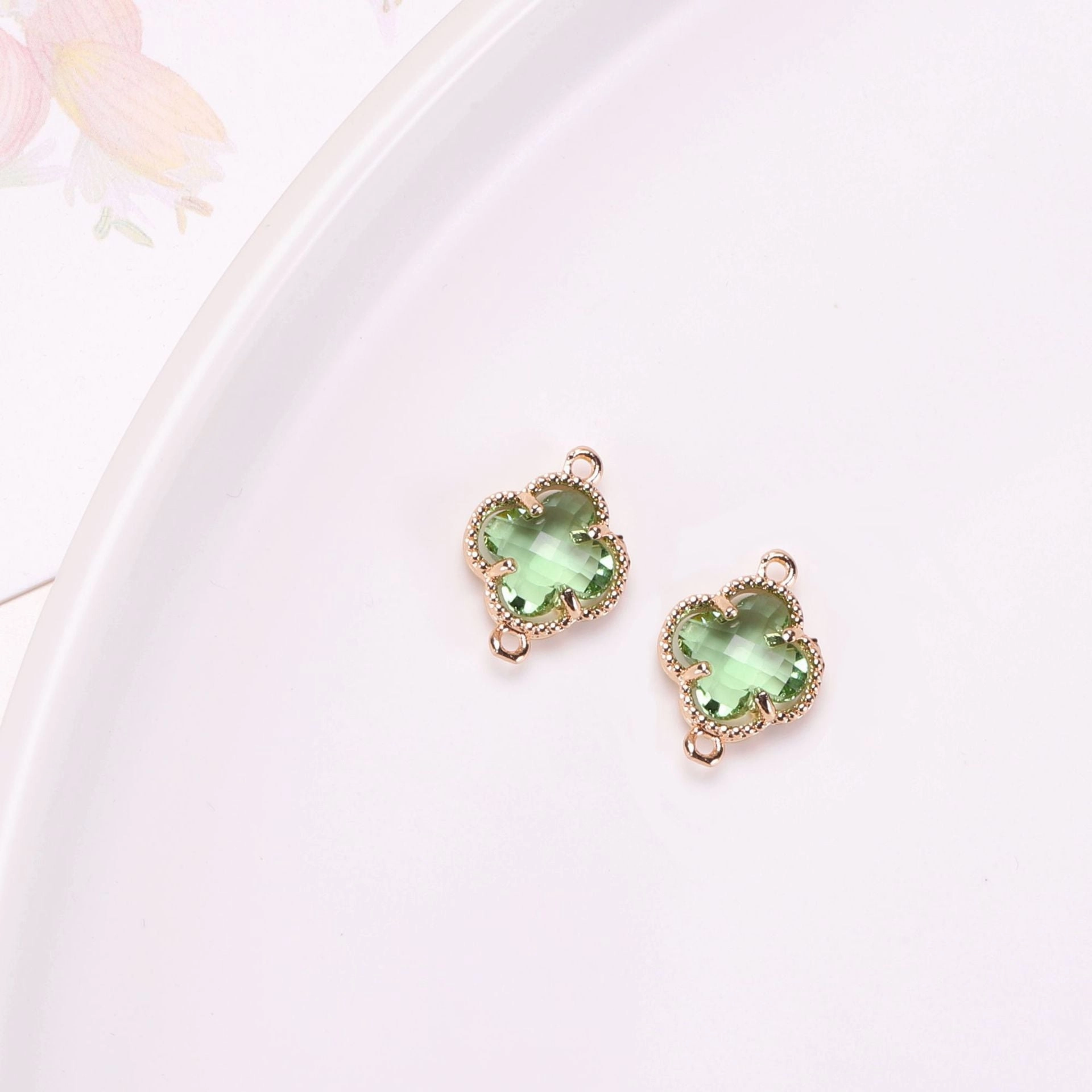 Wholesale 50pcs Crystal Double Hole Four Leaf Clover Pendant