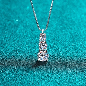 Wholesale 925 Sterling Silver Plated Pt950 Gold Moissanite Necklace Clavicle Chain