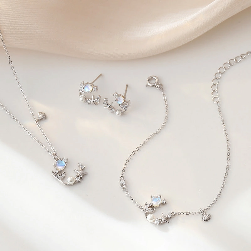 Wholesale 925 Sterling Silver Star Fishtail Moonstone Clavicle Necklace