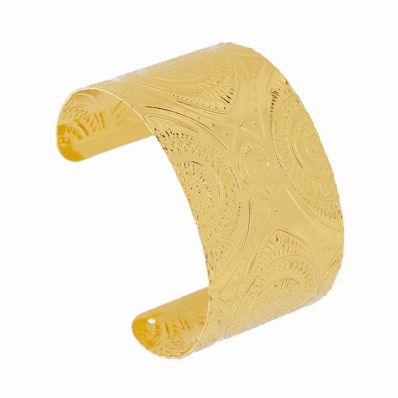 Wholesale Alien Dunhuang Gold Wide Bracelet Female Ethnic Style Bohemian Arm Dai Bracelet