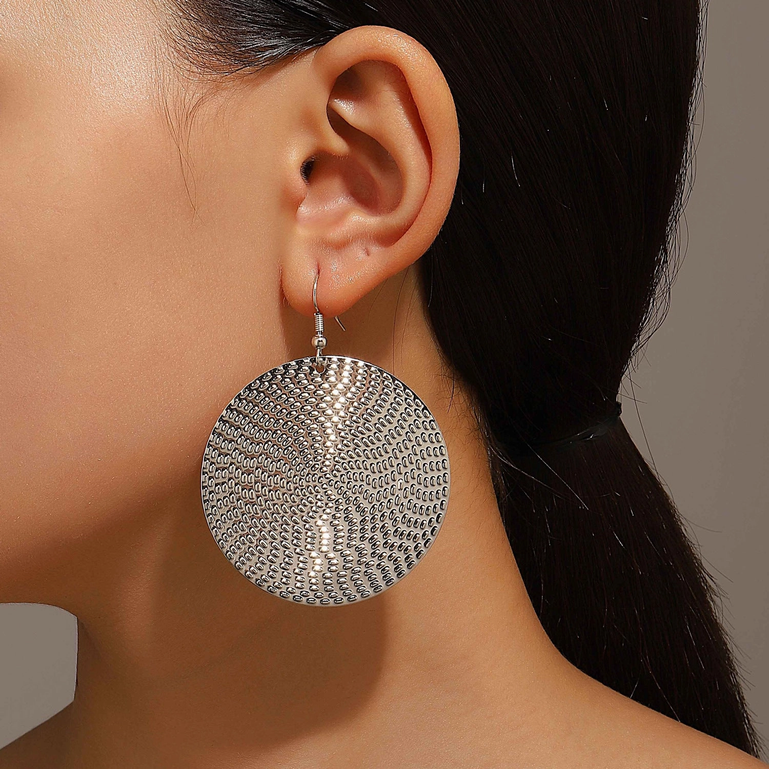 Wholesale Alloy Electroplated Round Ring Earrings