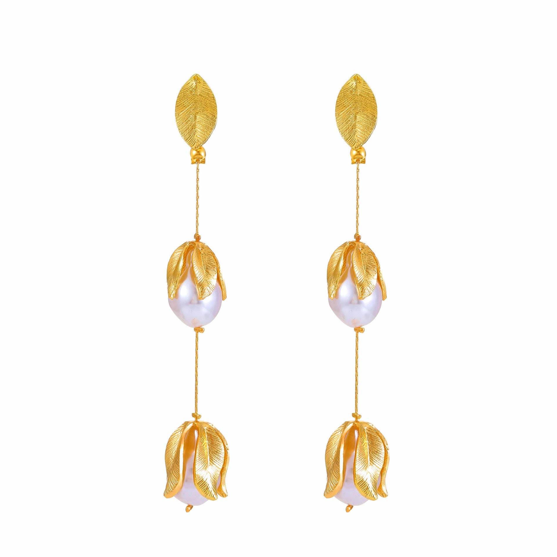 Wholesale Alloy Inlaid Leaf Pearl Tassel Earrings