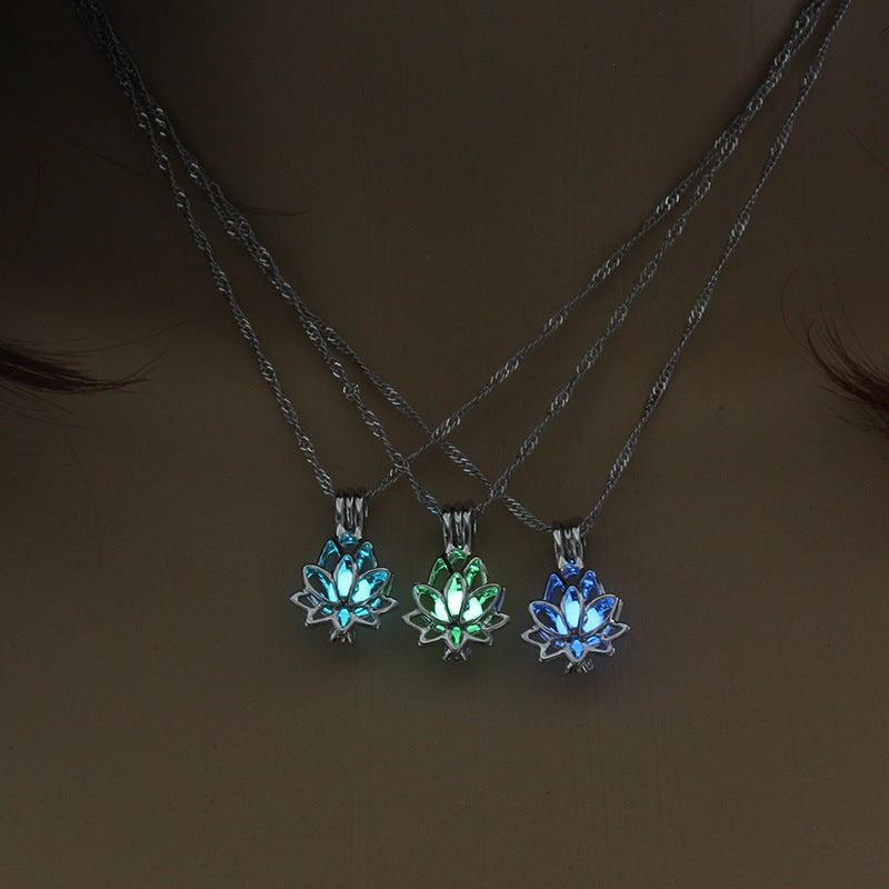 Wholesale Alloy Lotus Photo Box Luminous Pendant Necklace