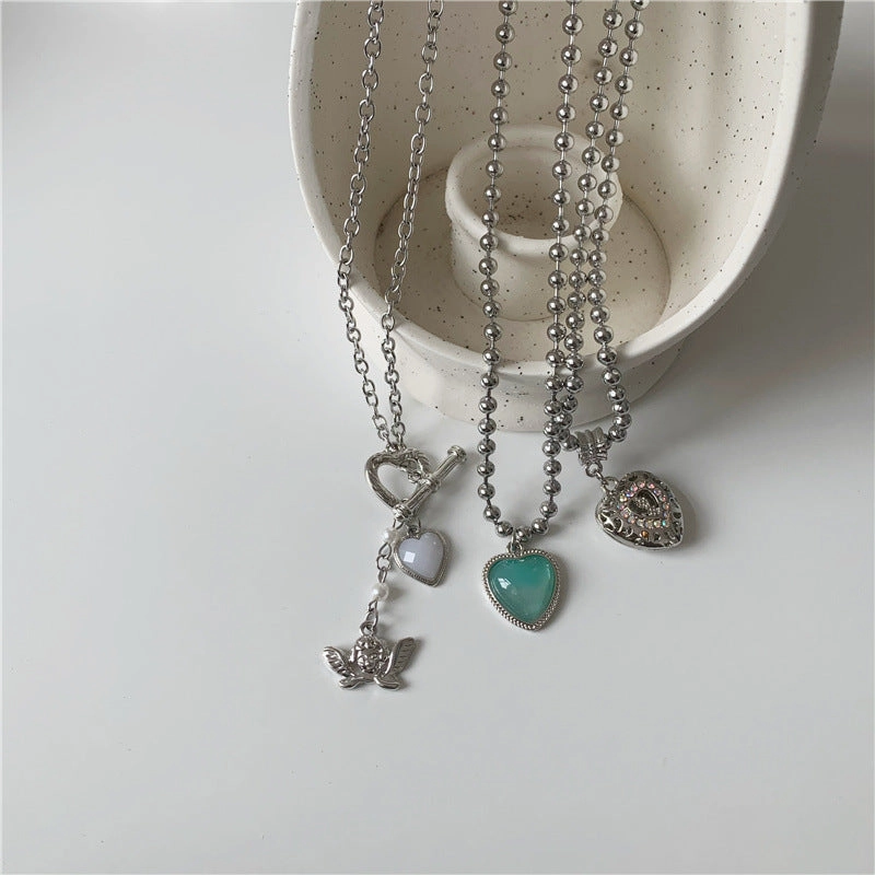 Wholesale Angel jelly love hollow diamond heart necklace titanium steel fashionable clavicle chain for women