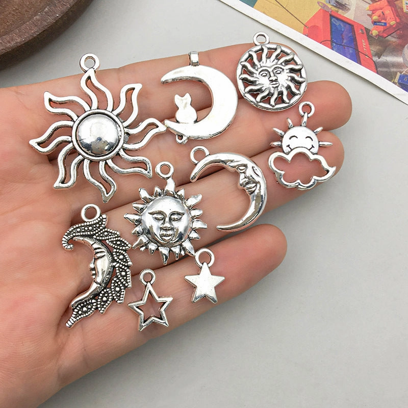 Wholesale Antique Silver Alloy Retro Simulation Star, Moon, Sun DIY Pendant