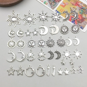 Wholesale Antique Silver Alloy Retro Simulation Star, Moon, Sun DIY Pendant