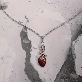 Wholesale Bat bleeding heart bohemian retro necklace