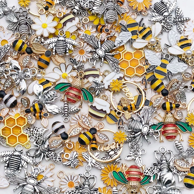 Wholesale Bee Chrysanthemum Honey Alloy DIY Necklace Bracelet Pendant