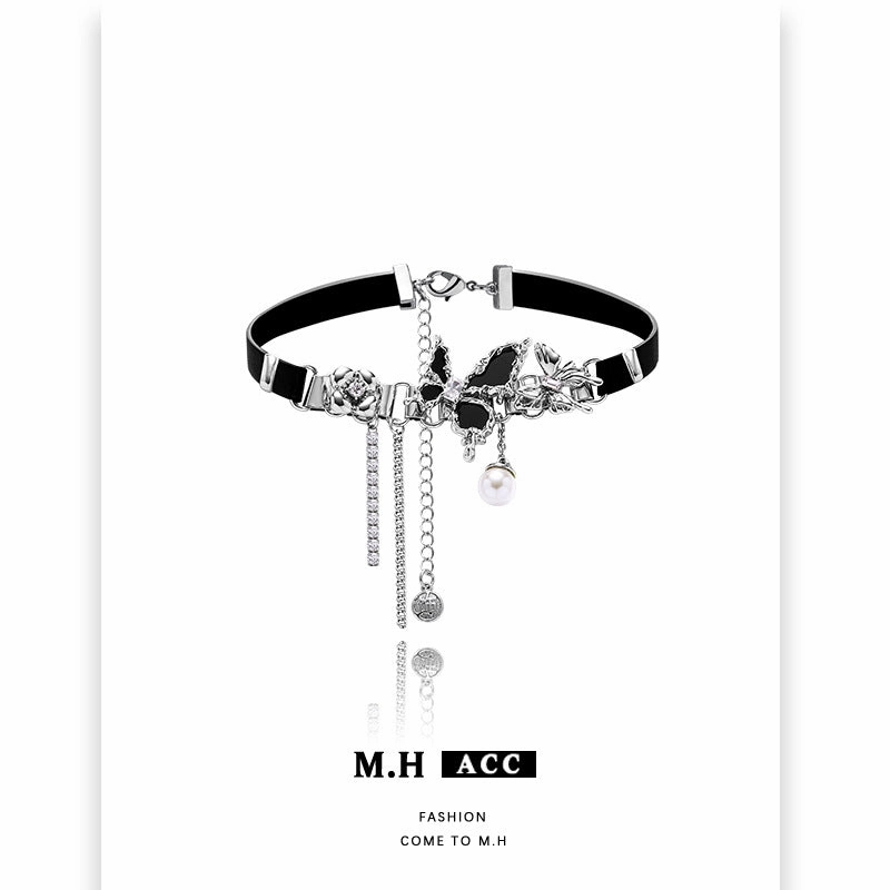 Wholesale Black Butterfly Hip Hop Hottie Personalized Pearl Necklace