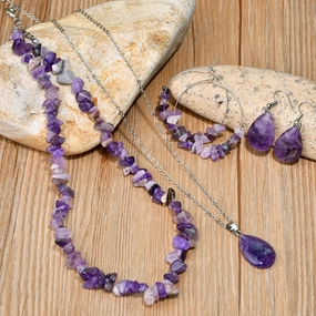 Wholesale Bohemian 4 Piece Set Water Drop Natural Stone Necklace Earrings Amethyst Tiger Eye Stone Gravel Jewelry suit