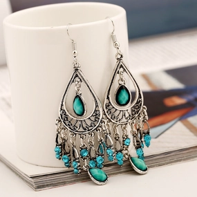Wholesale Bohemian Alloy Diamond Hollow Water Drop Tassel Earrings