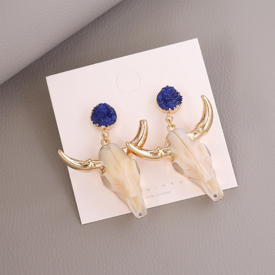Wholesale Bohemian Bullhead Resin Necklaces