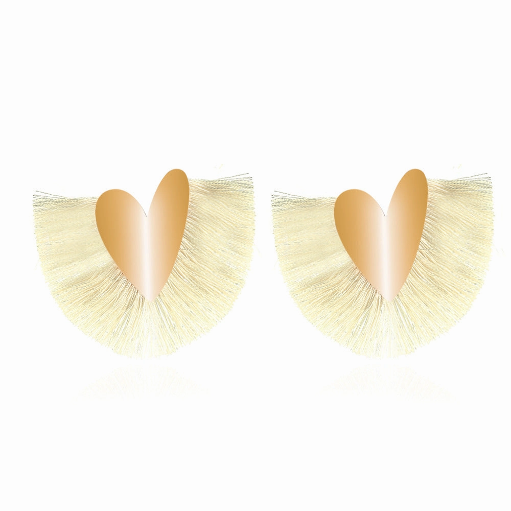 Wholesale Bohemian Exaggerated Scalloped Tassel Vintage Love Earrings