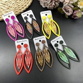 Wholesale Bohemian Exaggerated Wooden Leaves Geometric Retro Earrings