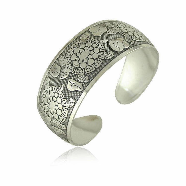 Wholesale  Bohemian Flower Teng Ancient Miao Silver Bracele Retro Wide Tibetan Silver Bracelet