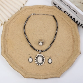 Wholesale Bohemian New Retro Round Flower Turquoise Pendant