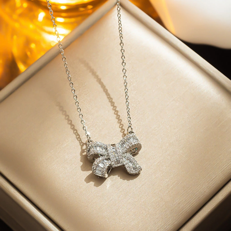 Wholesale Bow Titanium Steel Crystal Light Luxury Niche Cold Wind Clavicle Chain