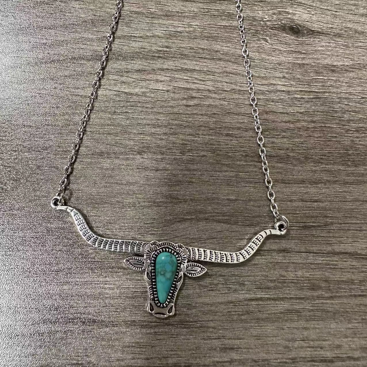 Wholesale Bull head necklace