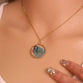 Wholesale Butterfly Small Fresh Necklace Creative Gold and Silver Dried Flower Glass Pendant Bohemian Retro Fashion Jewelry