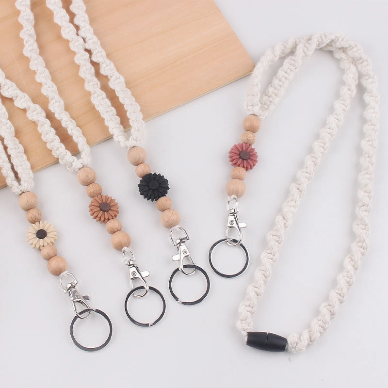 Wholesale Cartoon Little Daisy Handmade Woven Keychain