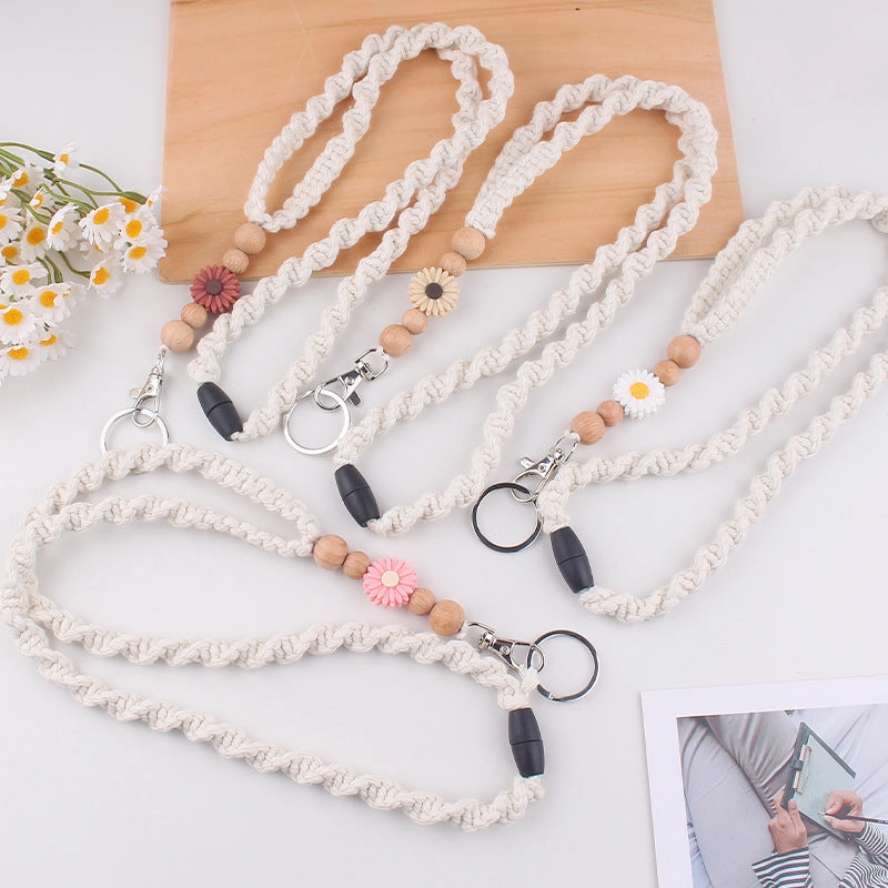 Wholesale Cartoon Little Daisy Handmade Woven Keychain