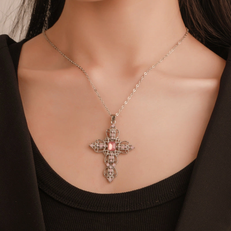 Wholesale Classic Cross Pendant Bohemian Hollow Collarbone Chain Jewelry Accessories