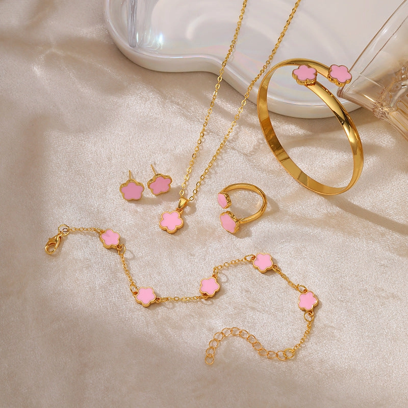 Wholesale Clover Jewelry Set Women's Simple Oil Drop Lucky Flower Necklaces