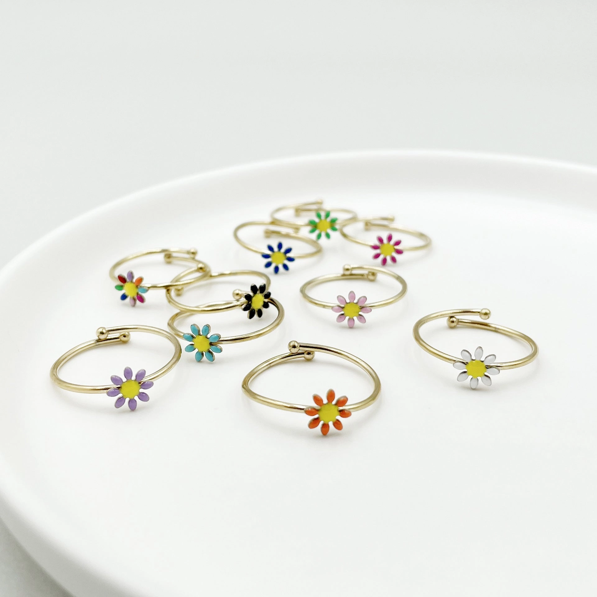 Wholesale Colorful Oil Drip Sunflower Adjustable Titanium Steel Ring