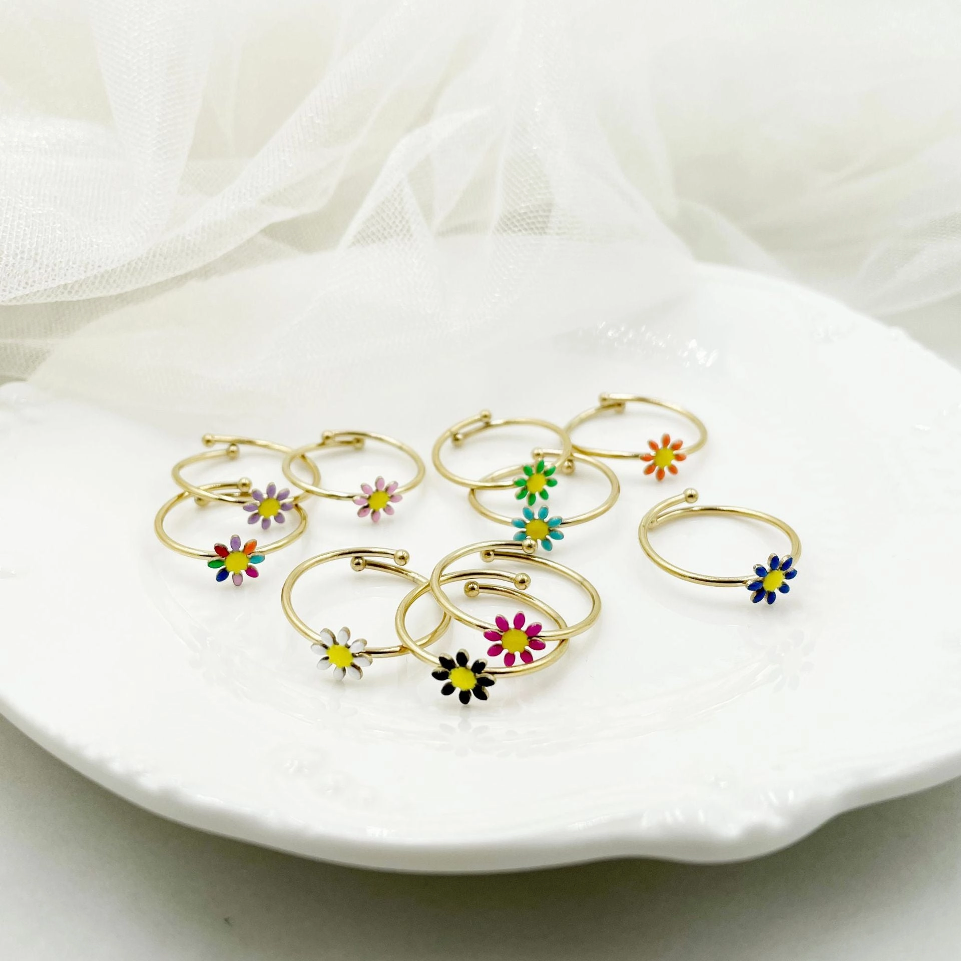 Wholesale Colorful Oil Drip Sunflower Adjustable Titanium Steel Ring